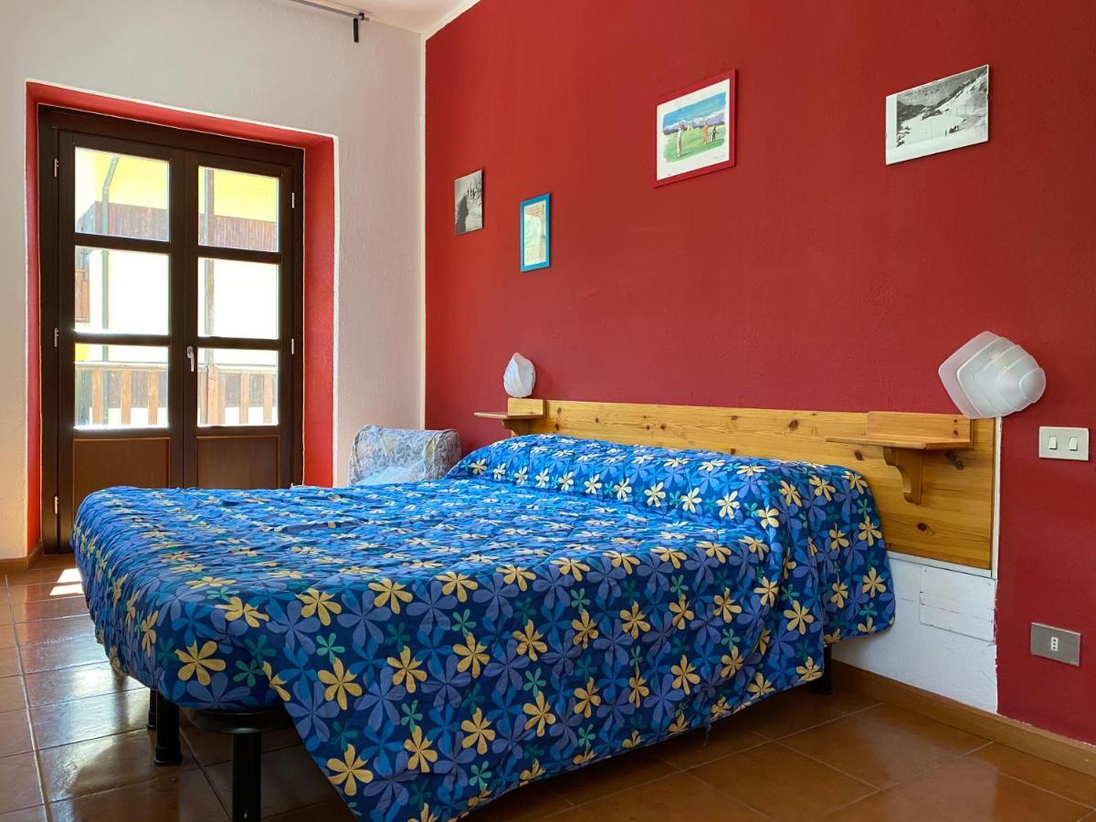 Chalet Della Luna Claviere Exteriör bild
